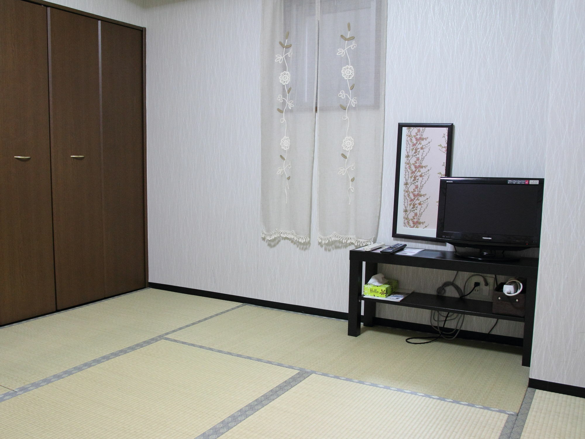 Ryokan Sinsekai - Tourpalace Осака Екстериор снимка
