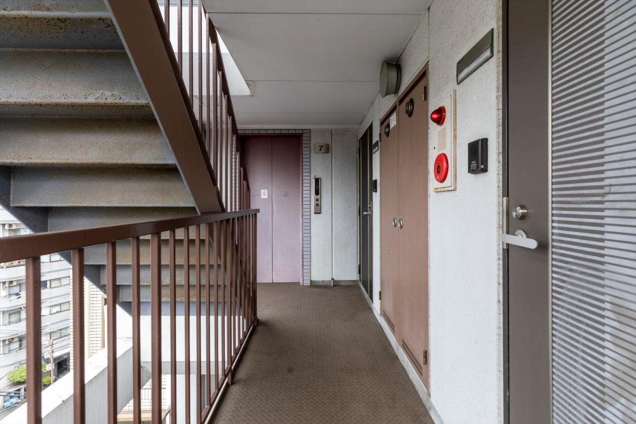 Ryokan Sinsekai - Tourpalace Осака Екстериор снимка